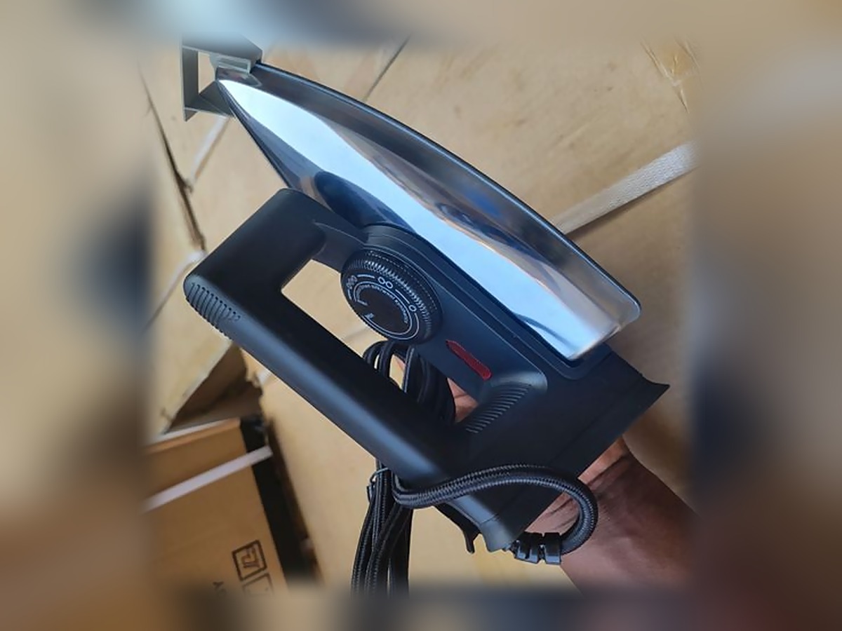 BlackArk Flat Iron